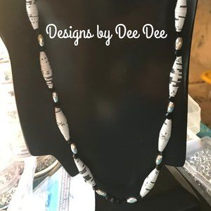 5/$20🔥Paper Mache & Crystal Beaded Necklace🔥